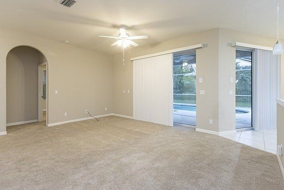 5th image of 3371 Sardinia Ave