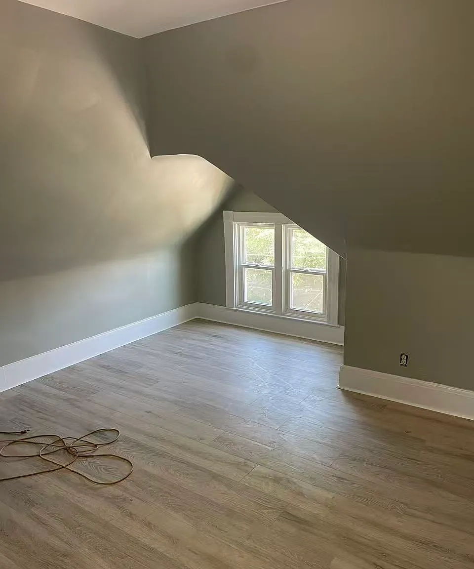 1 bed, $550 — Photo 1