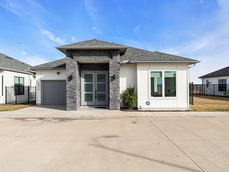 1st image of 18518 Bridgeway Ln