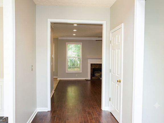 2nd image of 3040 Goldmist Dr