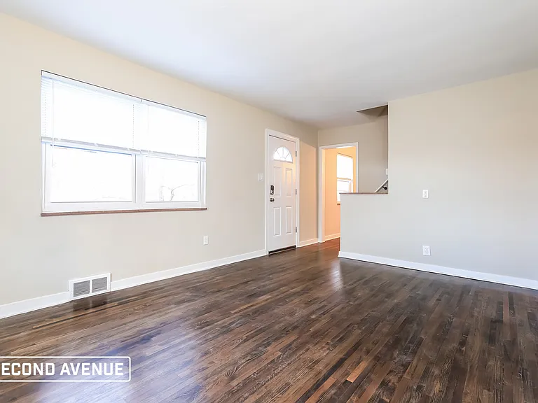 3563 Middleboro Rd — Photo 3