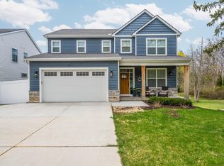 127 Leith St, Brighton, MI 48116