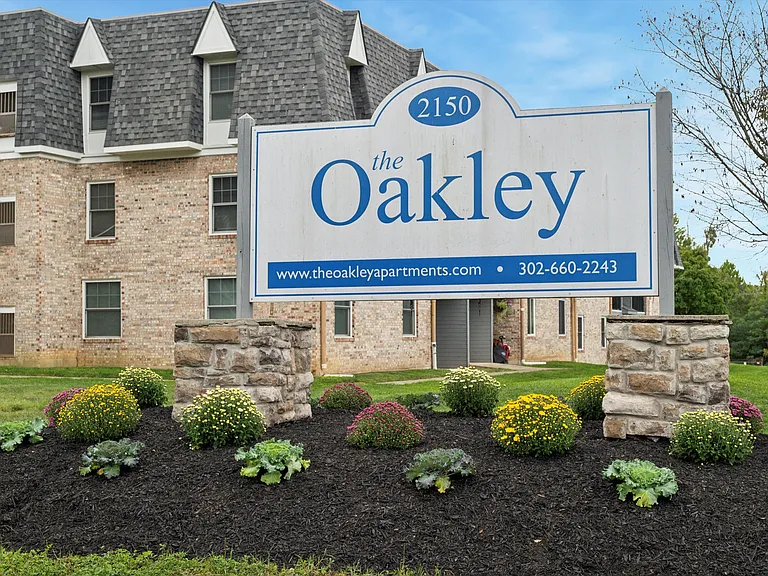 The Oakley — Photo 46