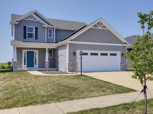 205 Capitol St, Savoy, IL 61874