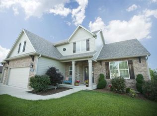 5201 Steeplechase Dr, Columbia, MO 65203