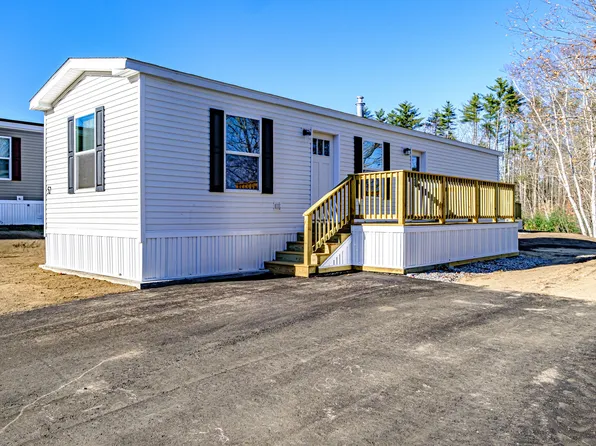 52 Lakewood Drive, Limington, ME 04049