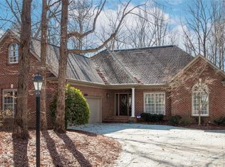 6130 Hunter Ln, Matthews, NC 28104