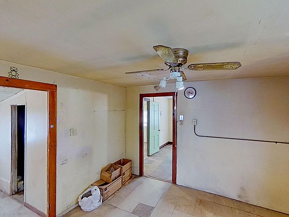 5th image of 3723 Tularosa Ave