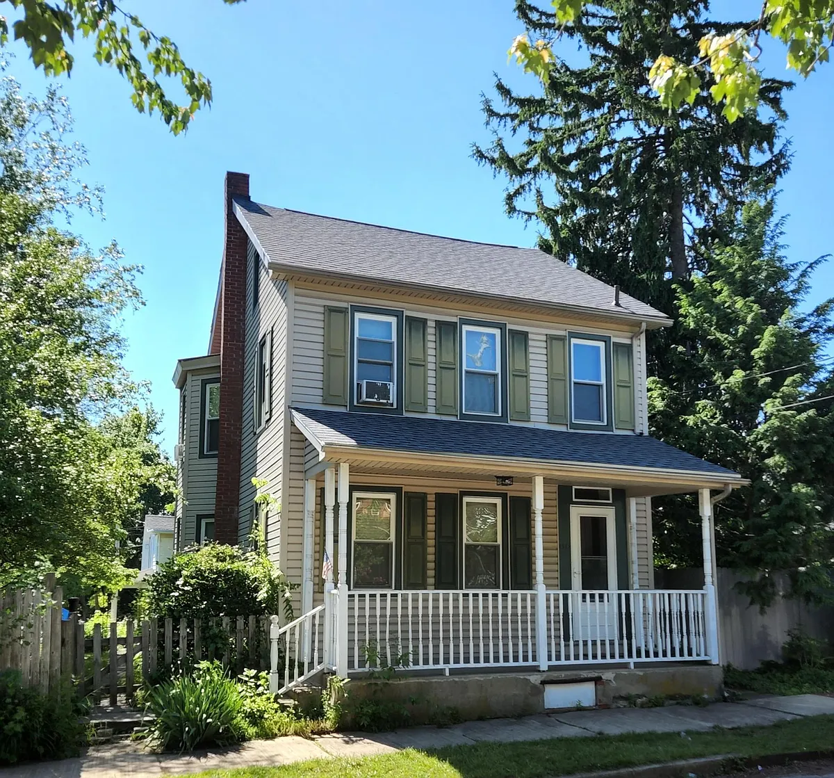 Building Photo - 1515 Chelsea Ave