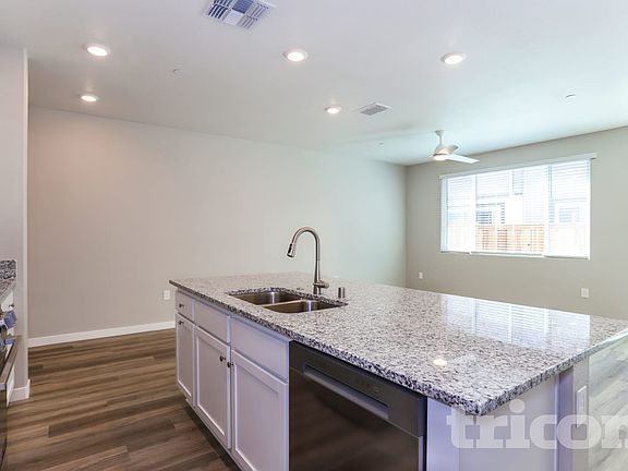 5th image of 2054 Delta View Ave