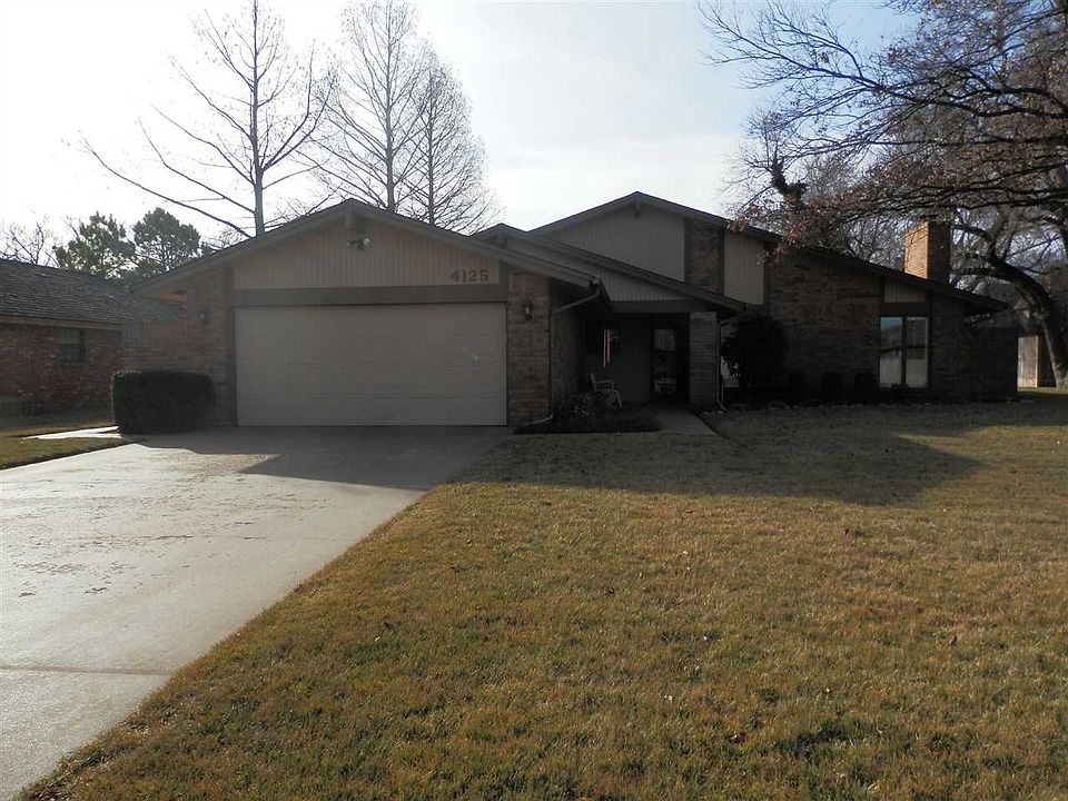 1st image of 4125 Country Club Dr