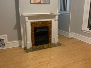 1635 N Franklin Pl, Milwaukee, WI 53202