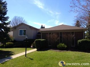 13334 Moray Ct, Sterling Heights, MI