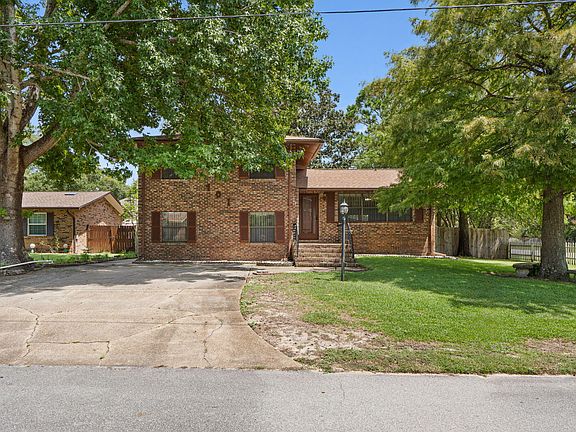 2nd image of 701 James Ct