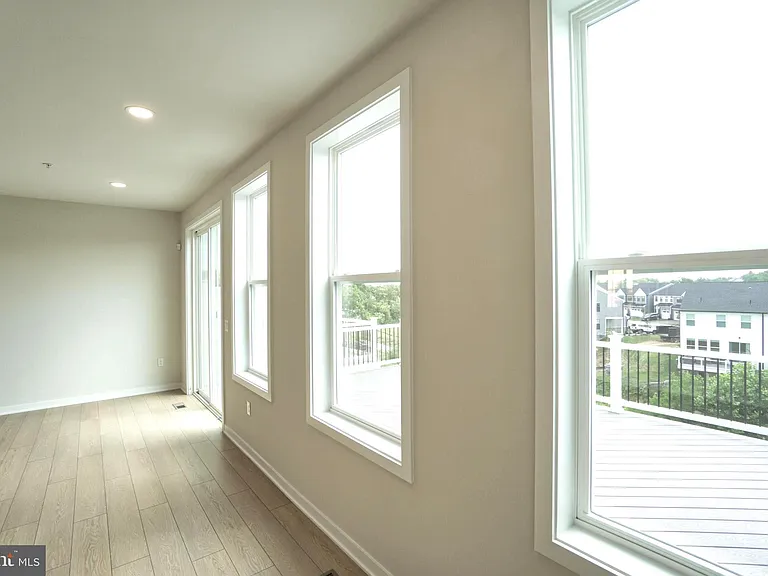 332 Aspen Way — Photo 12