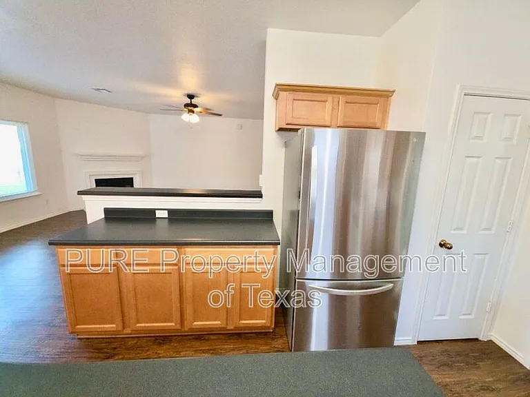 3007 Zachary Ln — Photo 6