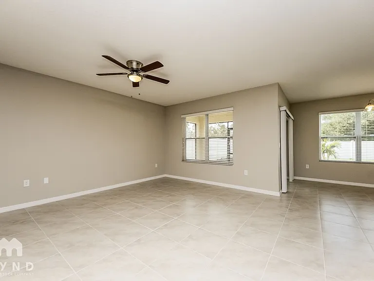 1866 Green Dragon Dr — Photo 4