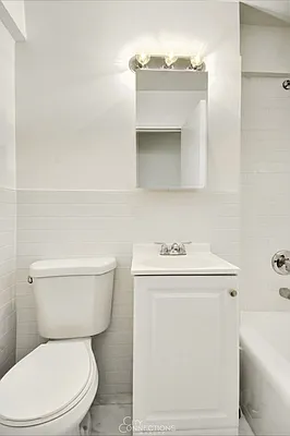 Rented by City Connections Realty | media 6