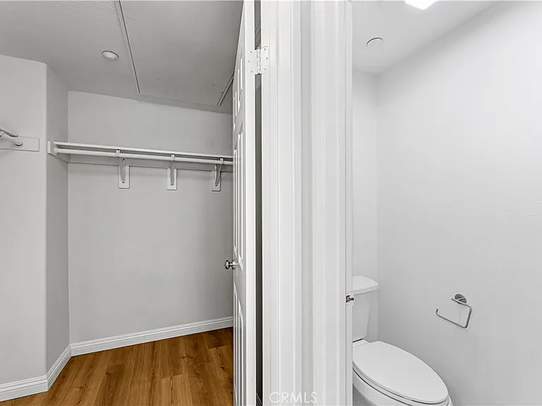 304 Birch Grv — Photo 29