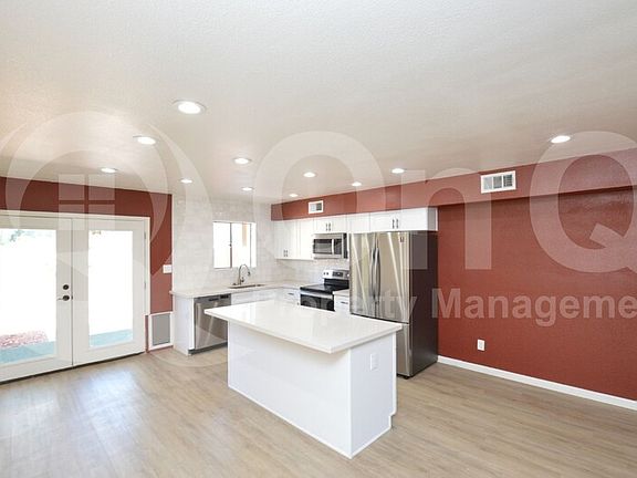 2nd image of 1425 E Desert Cove Ave Unit 9