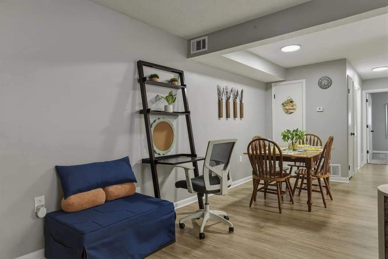 2 bed, 839 sqft, $2,500 — Photo 4