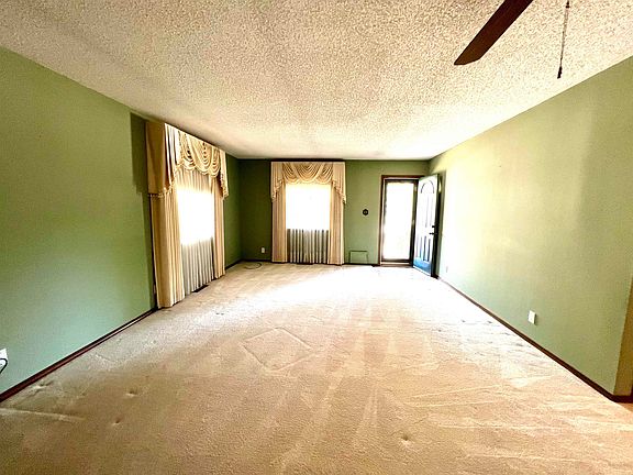 4th image of 525 N 2nd St