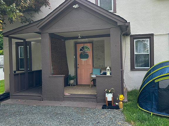 5th image of 1138 Glen Wild Rd #4