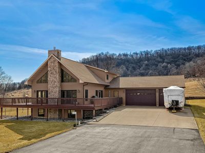 S3529 Bobcat Trl, Fountain City, WI, 54629