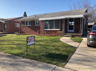 3824 Harrison Ave, Trenton, MI 48183