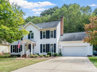 2138 Kilkenney Hill Rd, Matthews, NC 28105