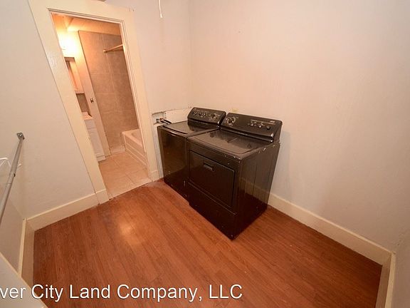 5th image of 657 N McLean Blvd