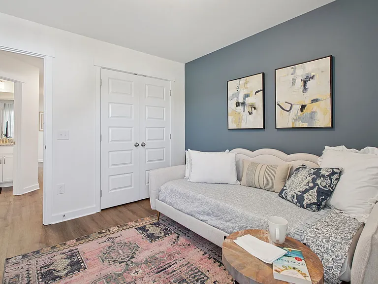 Legends Townhomes — Photo 20