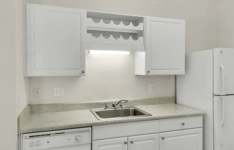 Marcus Pointe Grande Apartment Homes — Photo 11