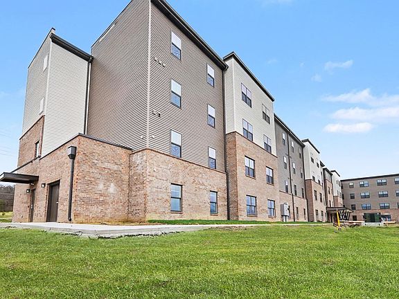 3rd image of 7945 3rd Street Rd #319