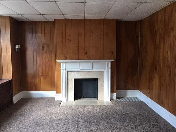 3rd image of 131/133 Alwine Ave