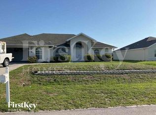 115 NW 9th St, Cape Coral, FL 33993