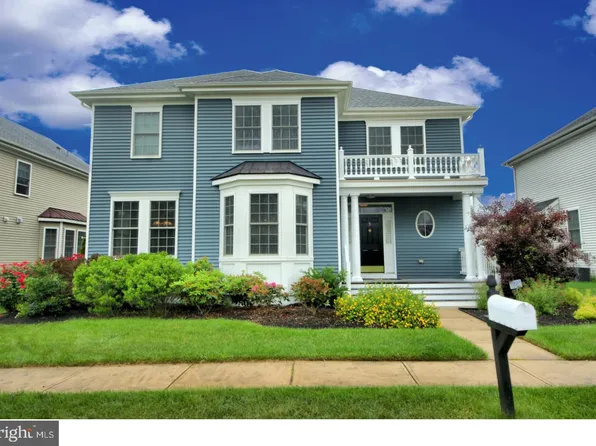 5 Alluvial Dr, Chesterfield, NJ 08515