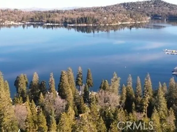 325 Mittry Ln #108, Lake Arrowhead, CA 92352