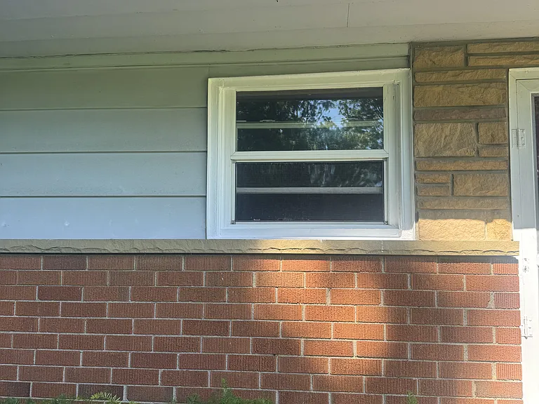9111 Morrison Ave — Photo 5