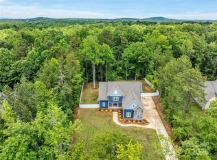 1622 Hunters Place Rd, York, SC 29745