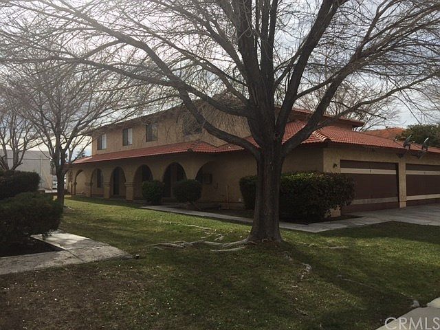 1st image of 1746 W Avenue J15