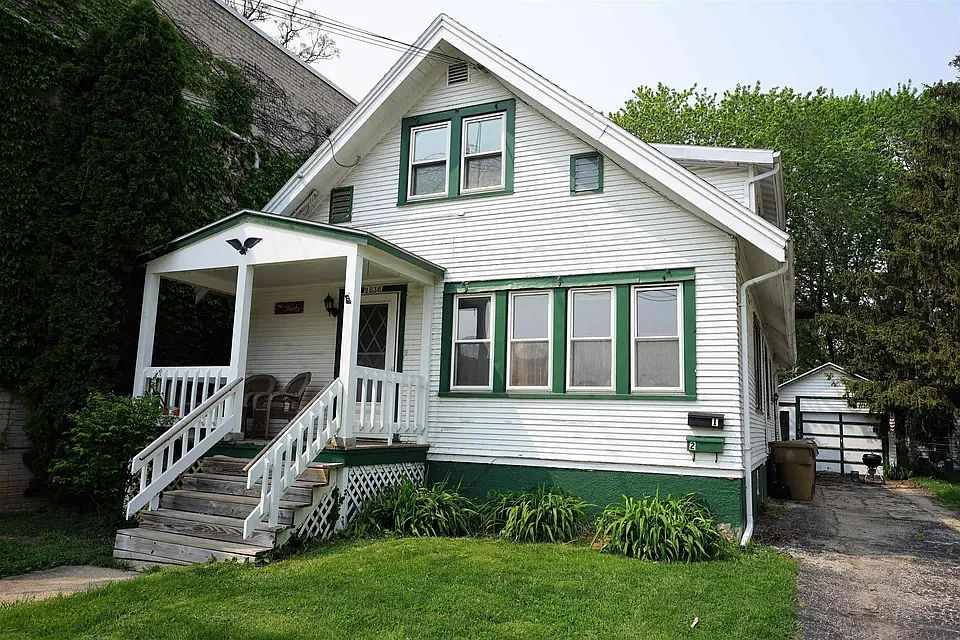 1st image of 2636 Milwaukee St