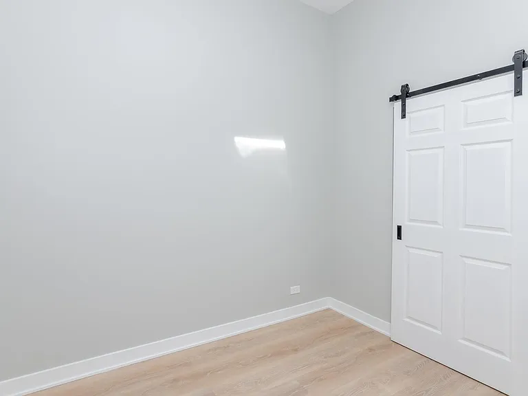 1104 W Taylor St #2R — Photo 13