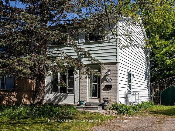 3rd image of 1068 11th St E