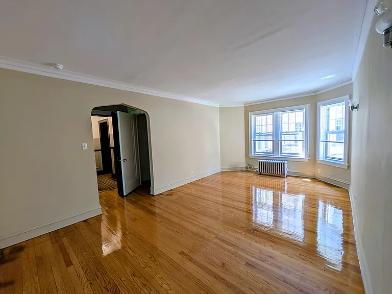 6707 N Greenview Ave #1F — Photo 4