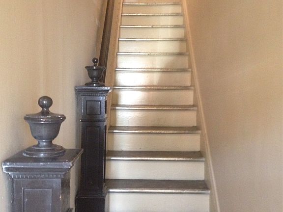 2nd image of 2515 Kensington Ave