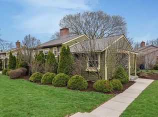 2310 Fernwood Ave, Ann Arbor, MI 48104