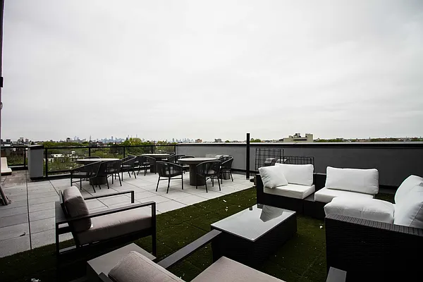 Rented by Nooklyn NYC LLC | media 12