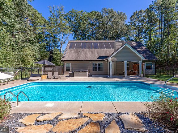 5th image of 2828 Martin Mill Rd