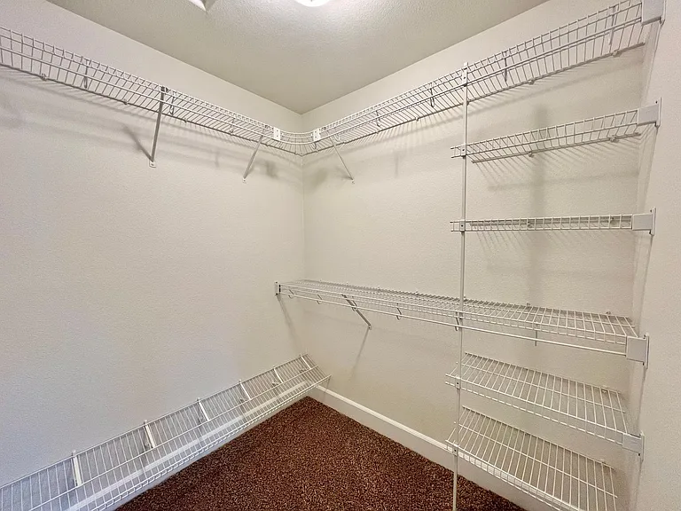 16775 NE Halsey St — Photo 17